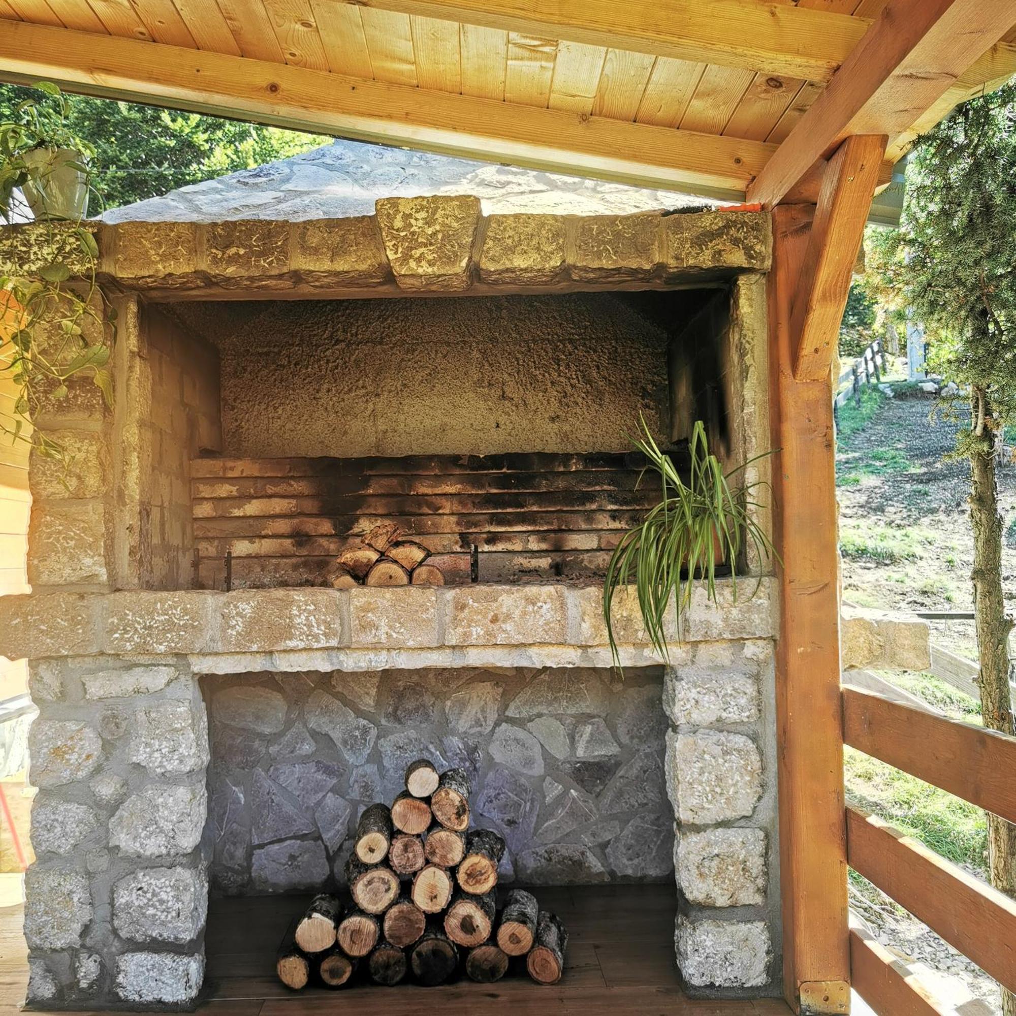 Ferienwohnung Oasis Of Peace Cetinje Exterior foto